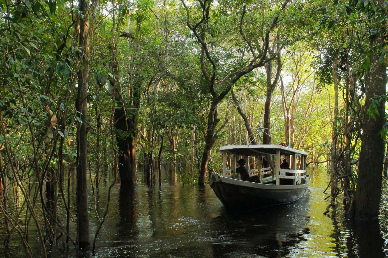Abare House Floating